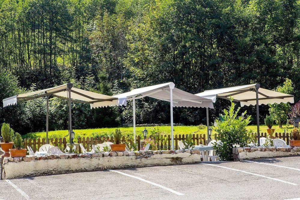 Logis Hotel Restaurant La Tete Des Faux Le Bonhomme Exterior foto